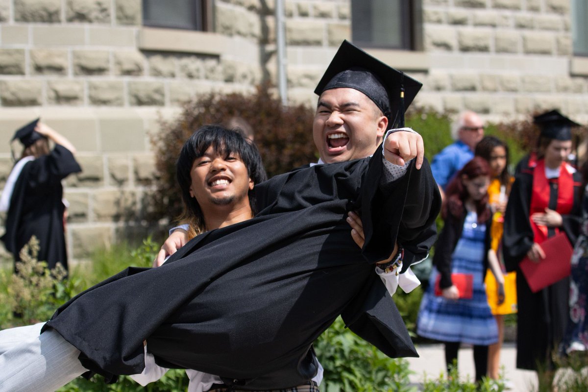 Fall Convocation is next Friday, October 18! Do you have questions about the time of your ceremony, what to wear, and how your family and friends can attend? Visit our Convocation homepage. 

LEARN MORE ➡️ buff.ly/2GYdx4G