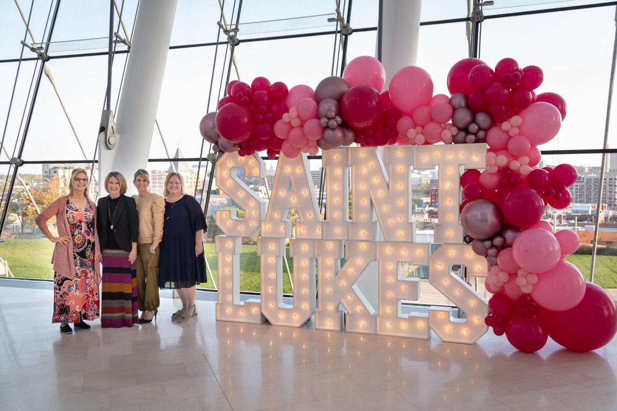 Patrons enjoyed the artistry of world-renowned musician and Grammy-nominated organist Cameron Carpenter in Helzberg Hall on Tuesday. This free concert was made possible by <a href="/saintlukeskc/">Saint Luke's</a> in recognition of Breast Cancer Awareness Month.

📷 Don Ipock