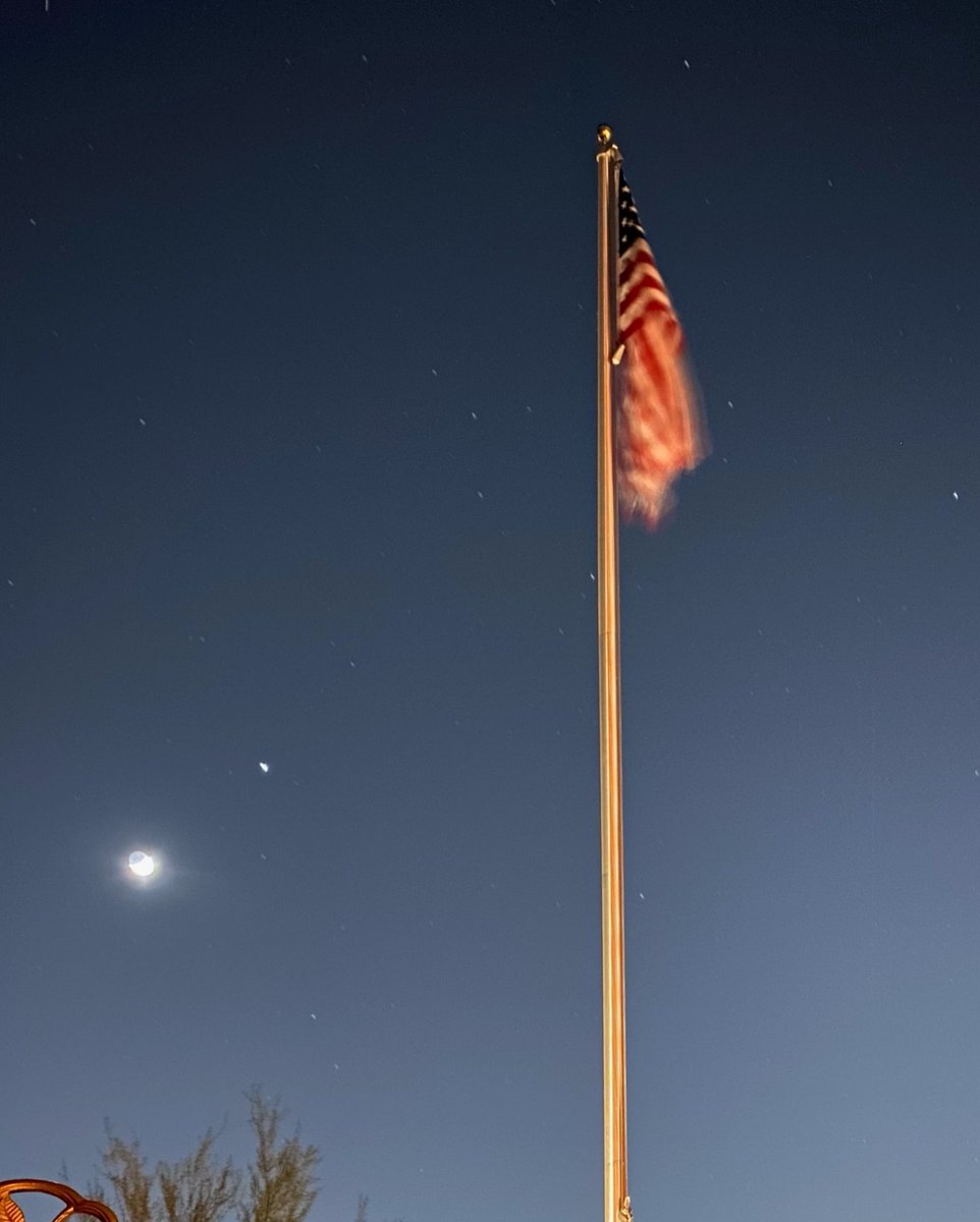 FlagpoleToday's tweet image. Keep your flag shining bright after dark with flagpole lights. Explore our options at flagpoletoday.com.
#FlagpoleLight #FlagEtiquette #Patriotism