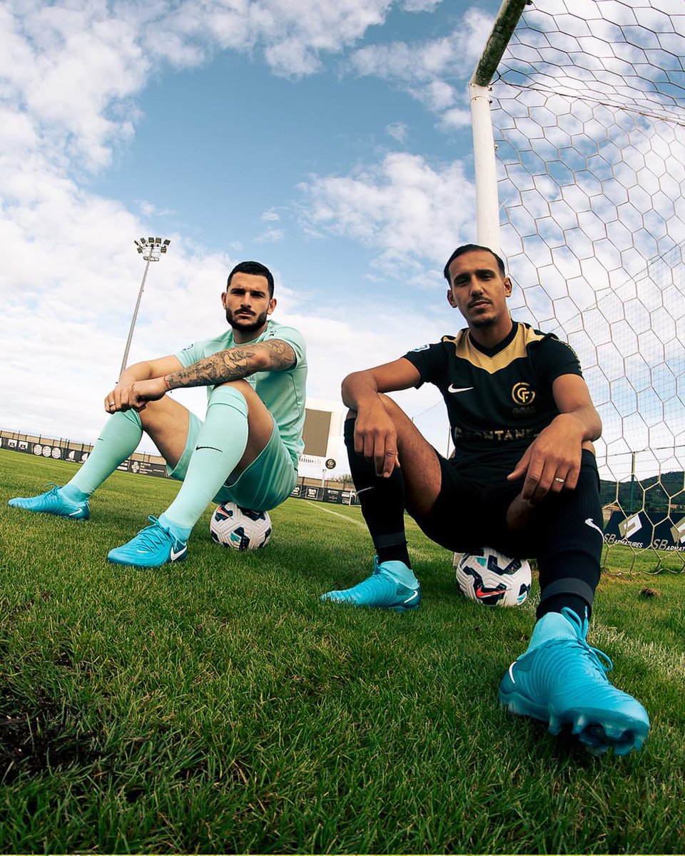 GOAL__FC's tweet image. Une journée shooting avec Fútbol Emotion &amp;amp; AL-Faresh Pembiayaan KWSP by EKIN  🤩
Nos maillots sont disponibles sur la boutique en ligne du GOAL FC 🔗 goalfc.fr/boutique/
📸 Futbol emotion 

#National2 #Nike #Football #GOALFC