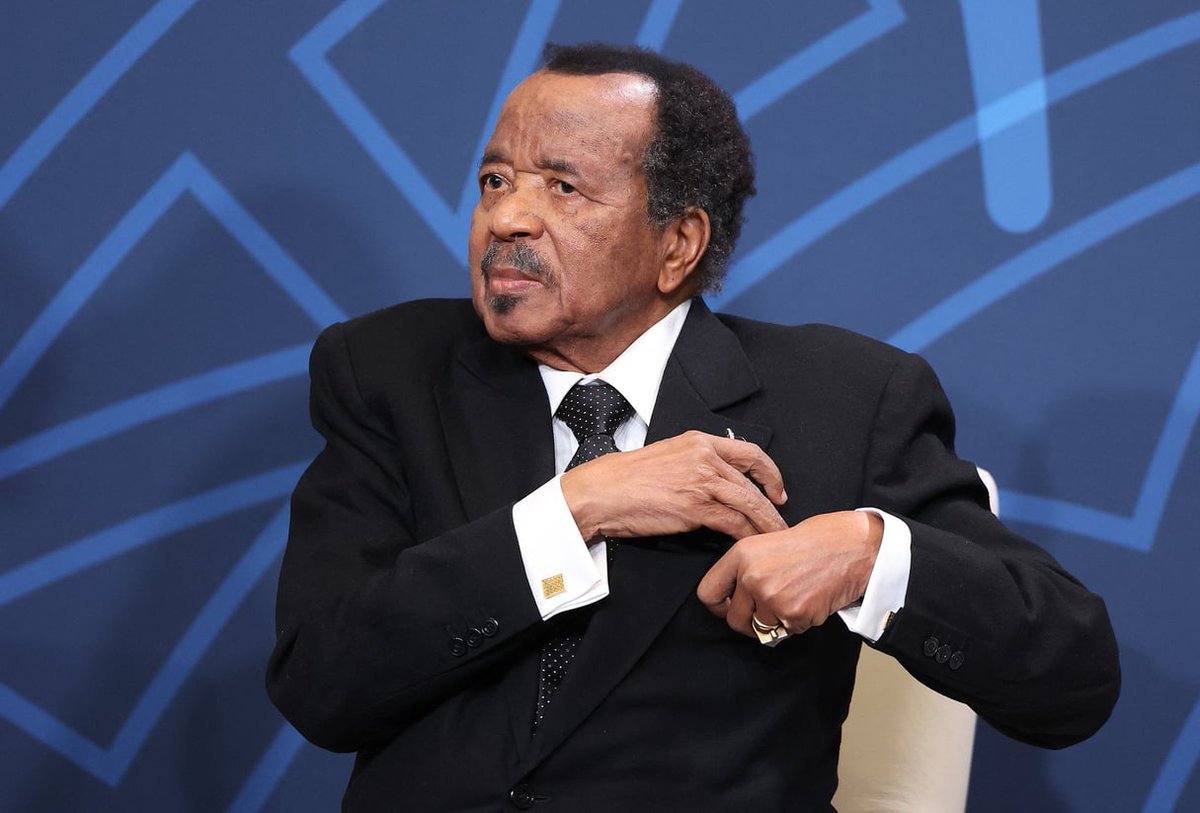 AESinfos's tweet photo. #AESinfo | #Cameroun 🇨🇲
Tout débat sur la santé du président Paul Biya désormais interdit

Le gouvernement camerounais vient de prendre une mesure drastique en interdisant tout débat public sur l'état de santé du président Paul Biya. Dans un communiqué officiel, le ministre de l'Administration territoriale a justifié cette décision par la volonté de préserver la sécurité nationale et de mettre fin aux rumeurs infondées qui circulent sur les réseaux sociaux. Les contrevenants à cette interdiction s'exposent à des sanctions.