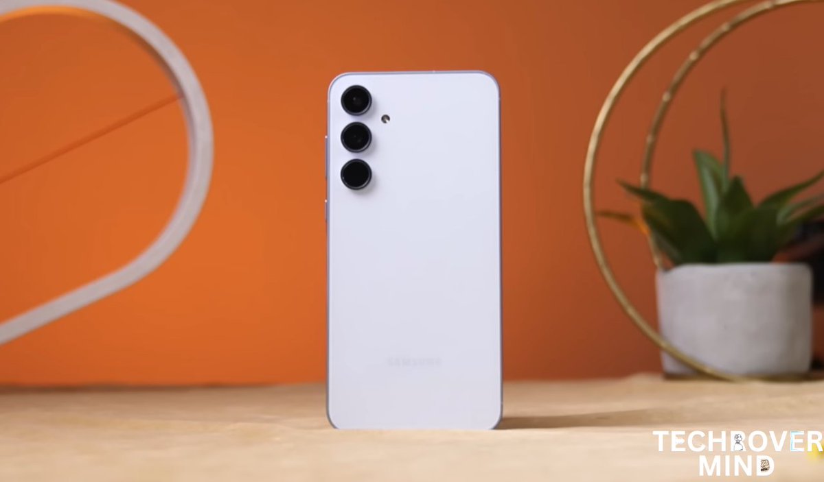 techrovermind's tweet image. What phone are you excited to upgrade to in 2024?