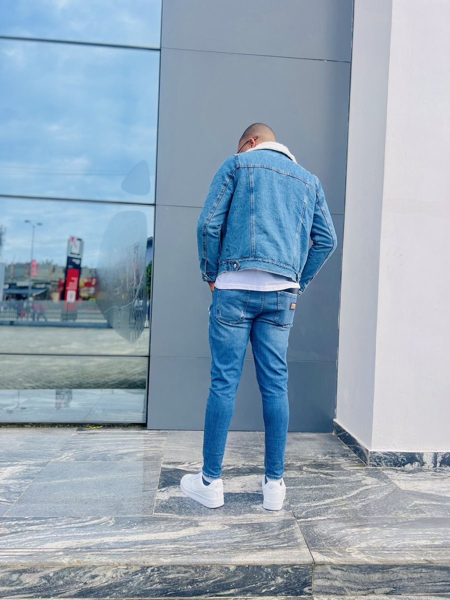 Gen_aladin's tweet photo. Who knew blue would look this good on me😁

🩵🤍🩵
📸 @mcwaff24 https://t.co/U1VfBa4wP0