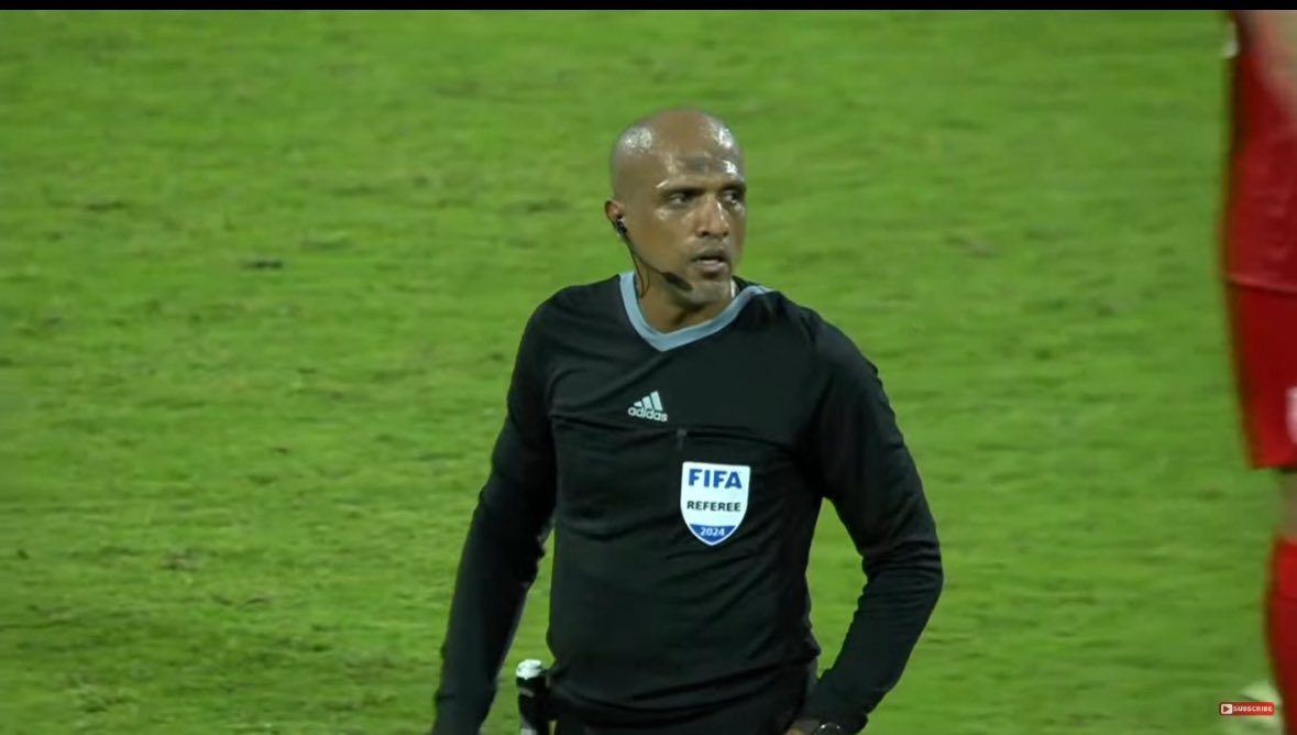 GavrielGulo's tweet photo. Match gajelas, ancur-ancurannn , wasit kerdusss , terampokkkk 🤬 https://t.co/PiY1SEqzZW