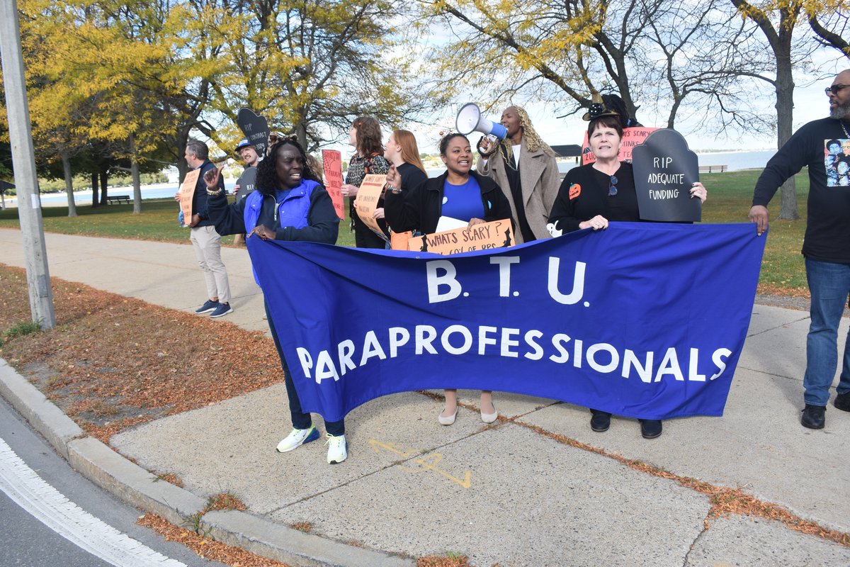 BostonTeachersUnion tweet media