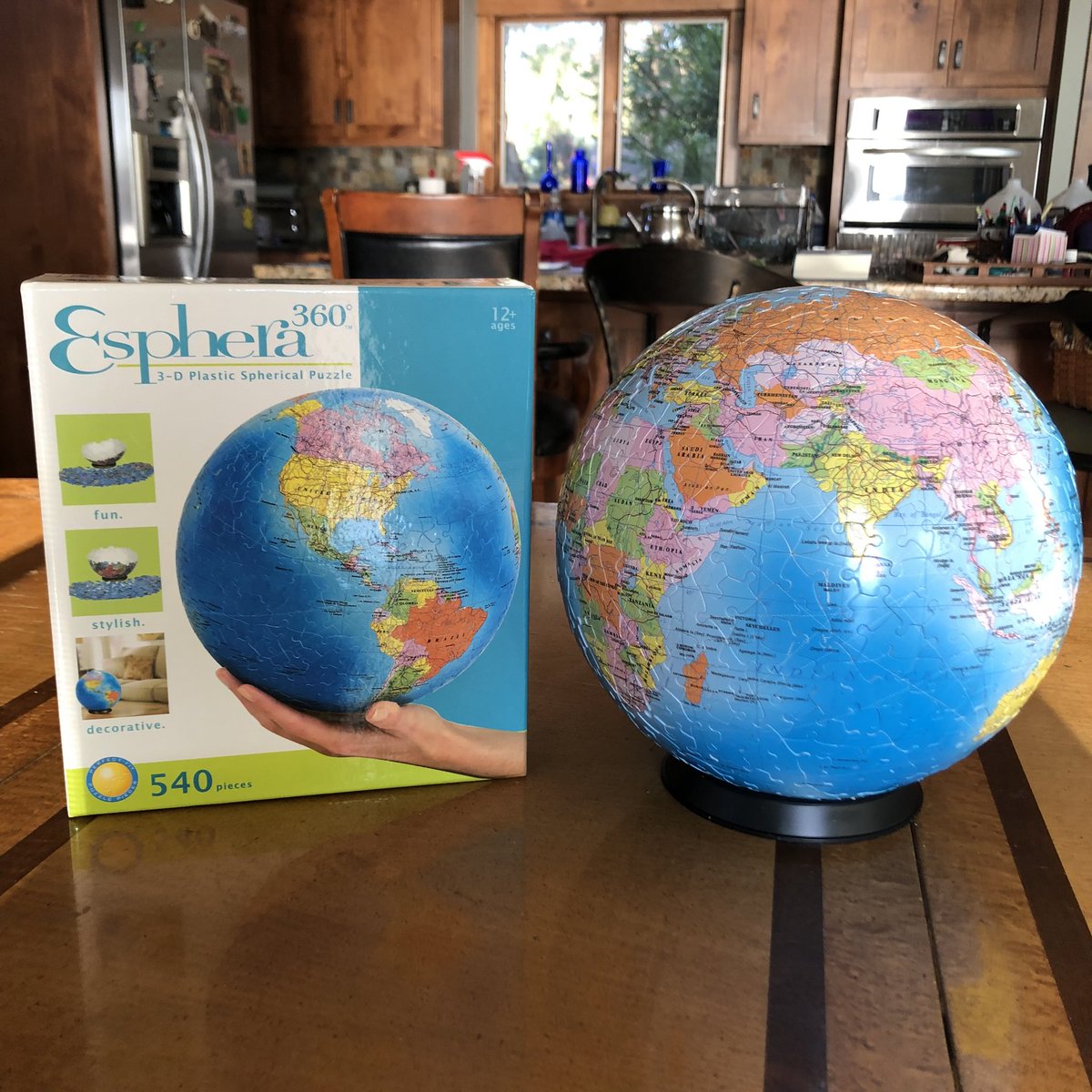 Paperbacks_Plus's tweet image. 🧩🌎
Globe of the earth, 3D spherical puzzle by Esphera 360.
Headed to the shop.
#globeofthearth #spherical #sphericalpuzzle #jigsawpuzzle #jigsawpuzzles #puzzlelover
