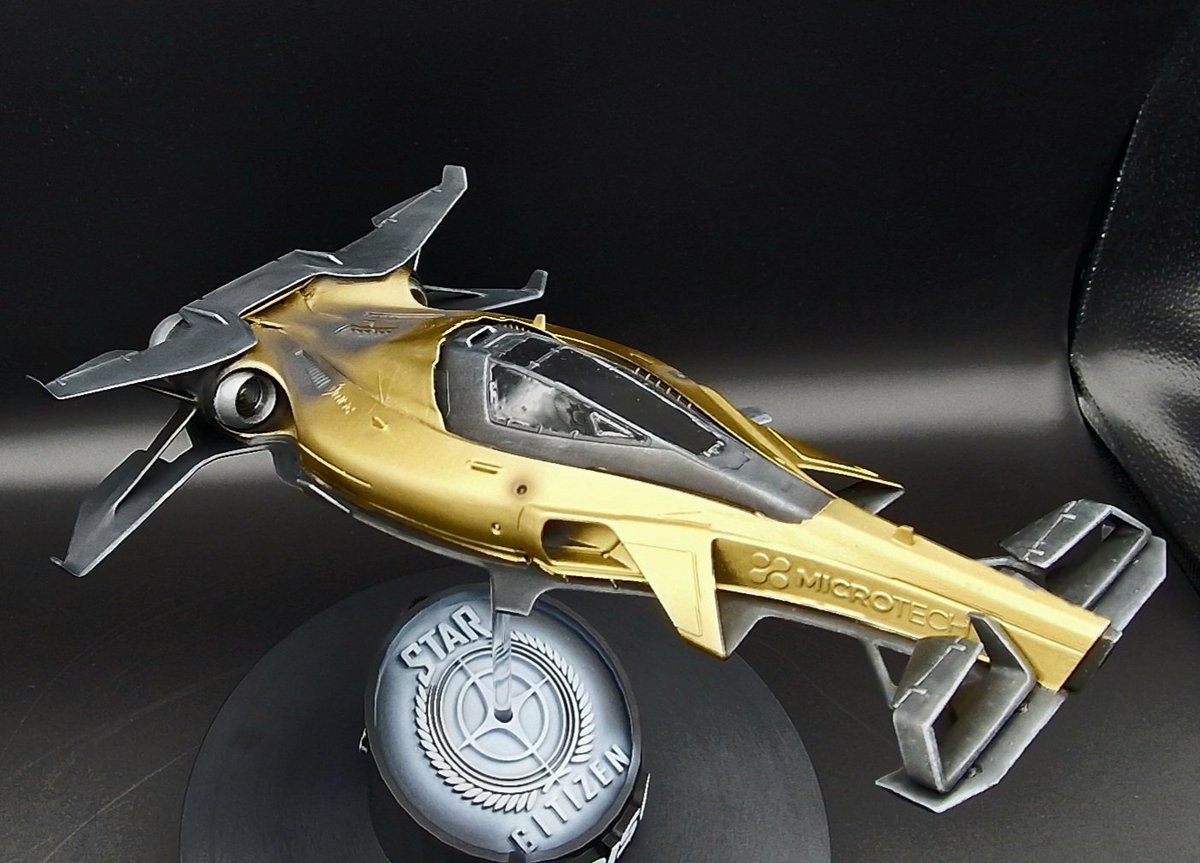 Polacus_W's tweet photo. Another one that comes with me on the plane bound for #CitizenCon2954 

#polacusworkshop #starcitizen #razor #spaceship https://t.co/f0CuAZGTiO