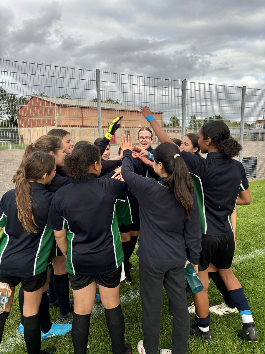 StAndrewTA tweet media