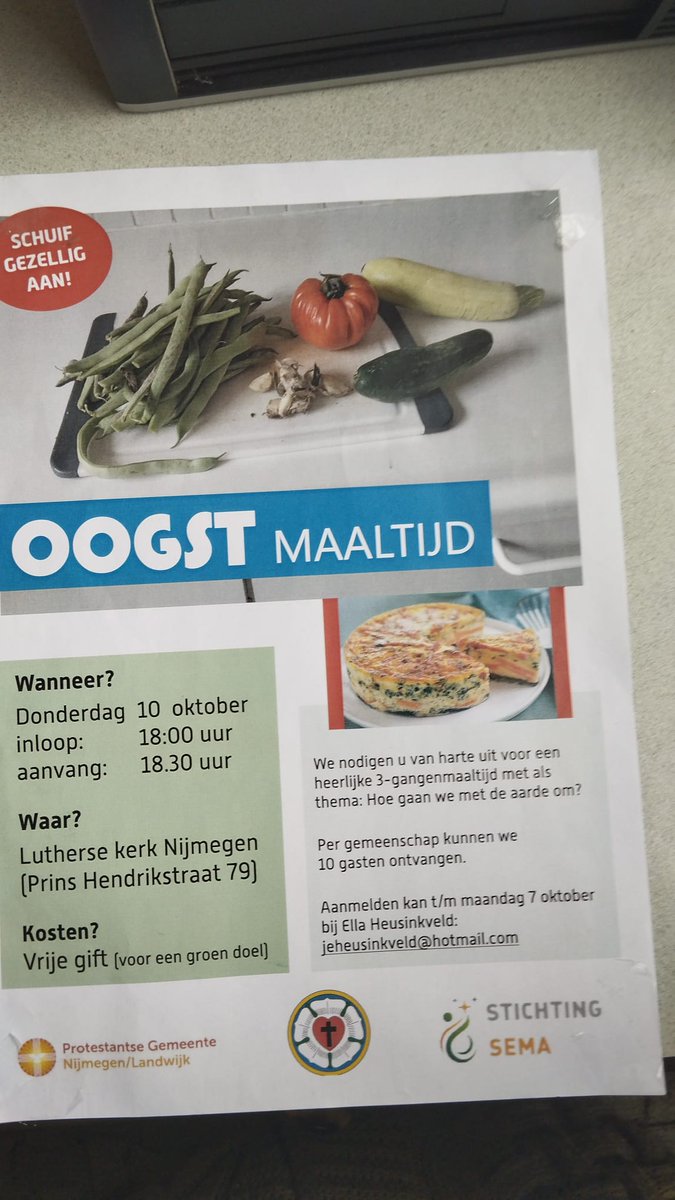 StichtingSEMA's tweet photo. İn het kader van #Oogstmaaltijd waren de vrijwilligers van @StichtingSEMA te gast bij de Lutherse Kerk in #Nijmegen.
Ook hier is het eten dat #verbind

#kunstvanhetsamenleven
#samenleveniseenkunst https://t.co/e2hVCUNqoQ