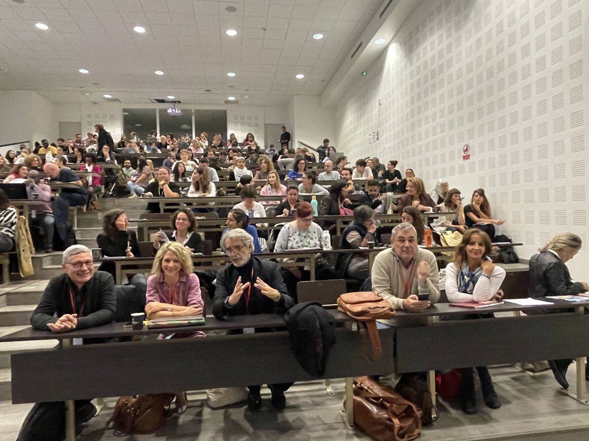 Jean-Michel Delile (@jeanmidelile) on Twitter photo Une session de fin sur la pénombre qui recouvre les projets de salles de consommation… Mais les DJASE nous invitent à repartir de l’avant avec les usagers ! <a href="/FedeAddiction/">Fédération Addiction</a> <a href="/benjrolland69/">𝗕𝗲𝗻𝗷𝗮𝗺𝗶𝗻 𝗥𝗢𝗟𝗟𝗔𝗡𝗗 🇪🇺 🇺🇦</a> Amitiés à JP Daulouède <a href="/ATHSBiarritz/">ATHS Biarritz/BIZIA Bayonne</a> qui a ouvert le chemin ! Une session de fin sur la pénombre qui recouvre les projets de salles de consommation… Mais les DJASE nous invitent à repartir de l’avant avec les usagers ! <a href="/FedeAddiction/">Fédération Addiction</a> <a href="/benjrolland69/">𝗕𝗲𝗻𝗷𝗮𝗺𝗶𝗻 𝗥𝗢𝗟𝗟𝗔𝗡𝗗 🇪🇺 🇺🇦</a> Amitiés à JP Daulouède <a href="/ATHSBiarritz/">ATHS Biarritz/BIZIA Bayonne</a> qui a ouvert le chemin !