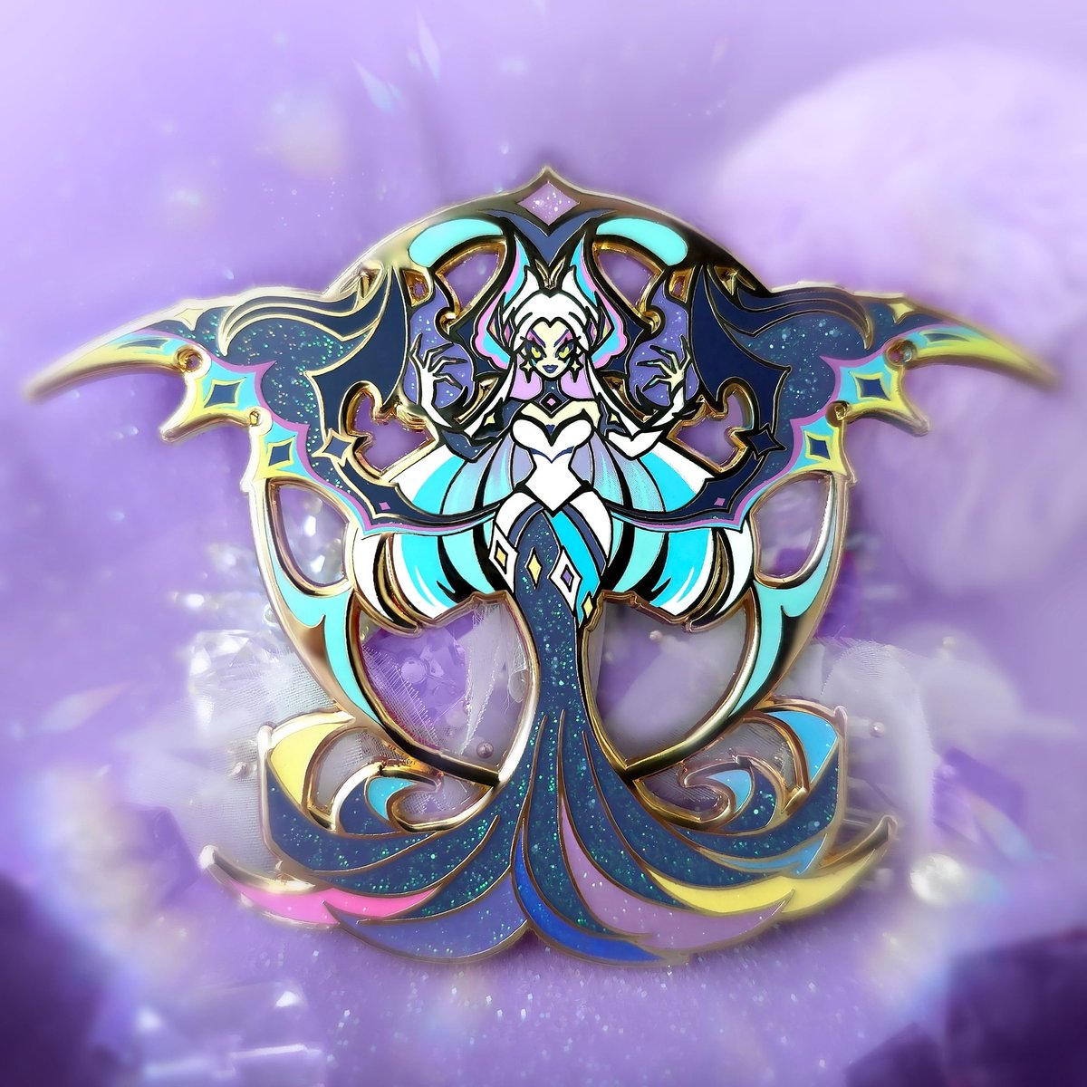 _immiland_'s tweet photo. β¨Star Nemesis Morgana in all her gloryβ¨
Most ambitious pin yet as she is a big girl and full of cutouts
Pin available at my shop still
Link in bio
#leagueoflegends #morgana #starguardian #starnemesis
#illustration #pinshop #smallbusiness #cuteshop
#enamelpin #artoflegends https://t.co/olvk0OkZmL
