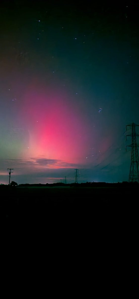 FlightyRachel's tweet photo. #northernlights https://t.co/OFyLGqAzj7