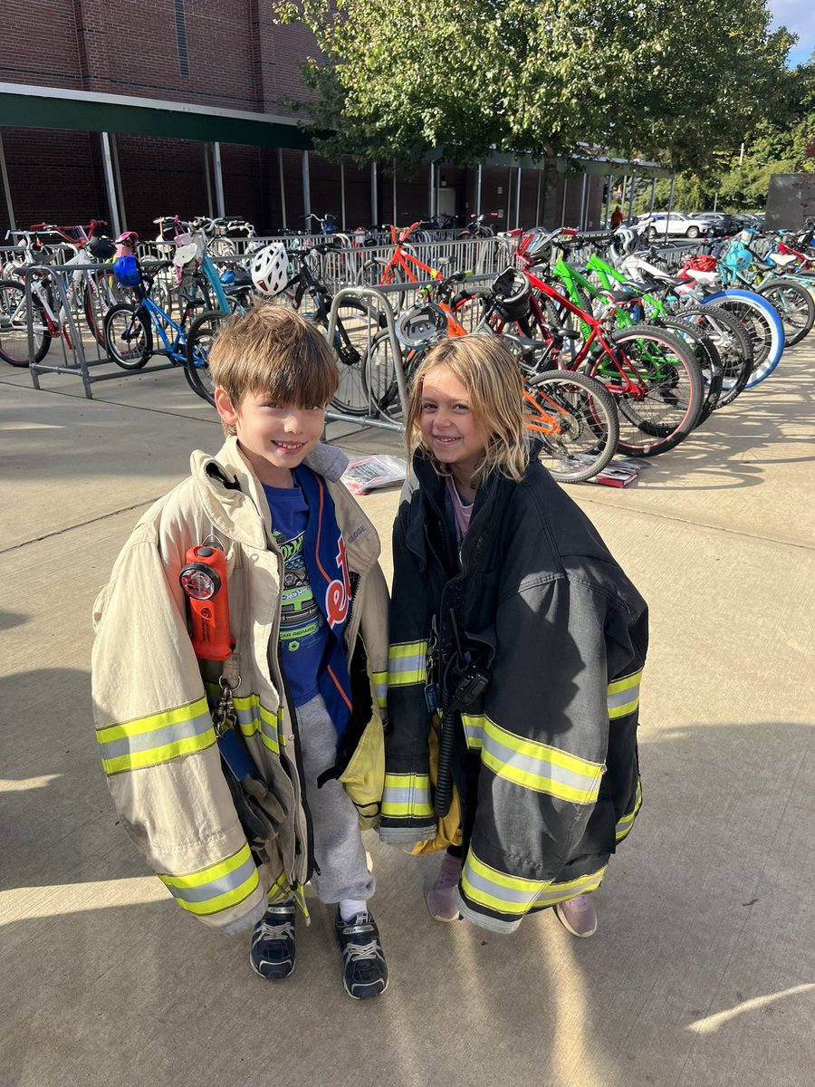 Miss Corrigan tweet media