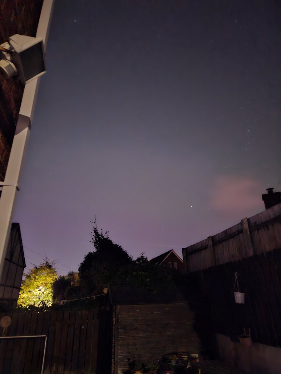 MrsBump's tweet photo. #aurora #belfast https://t.co/hMslpdTcdd