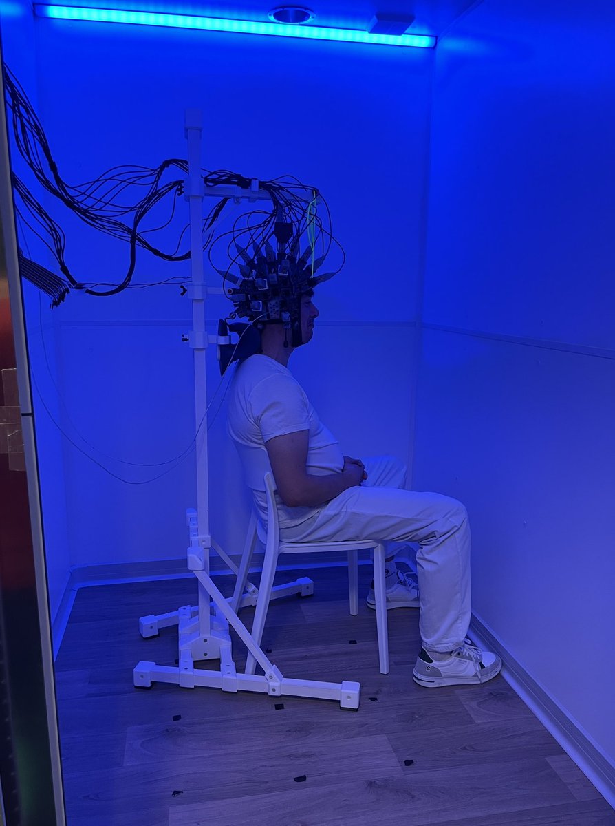 Sahar Moghimi (@saharmoghimi1) on Twitter photo Finally! OPM-MEG in Amiens! 🥳🥳🎊🎊🎉🎉 soon going for neonatal recordings. Thanks to all the project collaborators, notably <a href="/MAG4Health/">Mag4health</a>. More to come #MEEG #Neuroscience Finally! OPM-MEG in Amiens! 🥳🥳🎊🎊🎉🎉 soon going for neonatal recordings. Thanks to all the project collaborators, notably <a href="/MAG4Health/">Mag4health</a>. More to come #MEEG #Neuroscience