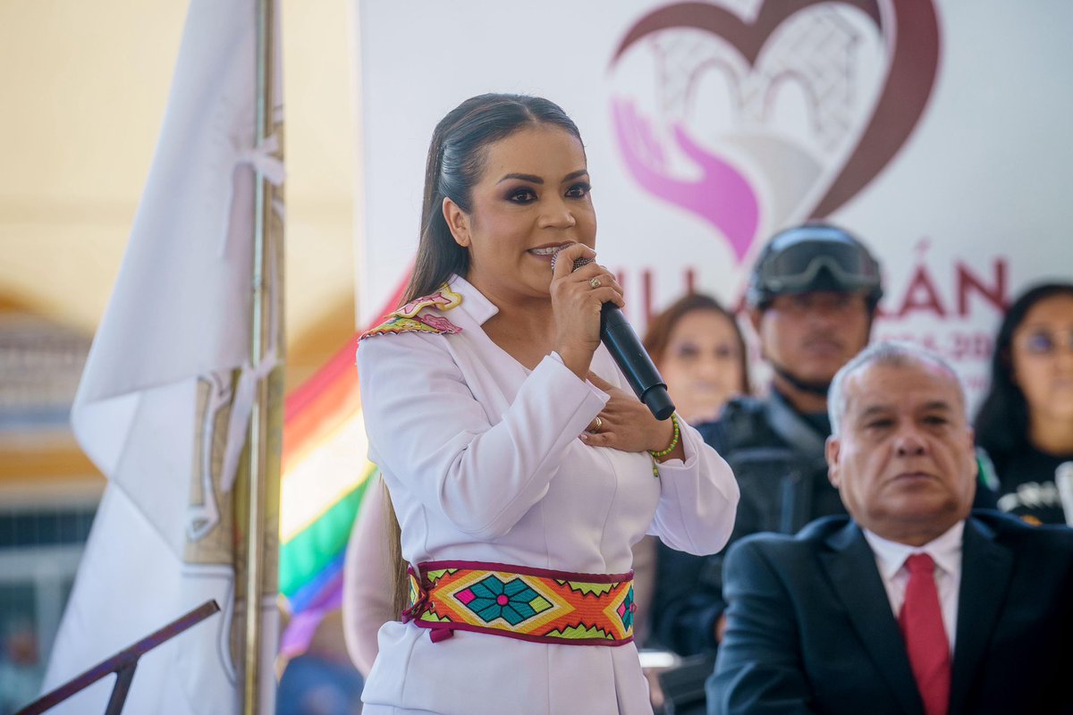 jorgelona1's tweet photo. Hoy en la toma de protesta del Ayuntamiento de Villagrán, refrendamos el trabajo en equipo con @CinthiaTeniente 1er mujer en el cargo.

Es claro el mensaje de @LibiaDennise: trabajar en conjunto, sin distinciones políticas, sumando esfuerzos para construir un mejor futuro.  🤝 https://t.co/oaAbl11GdW