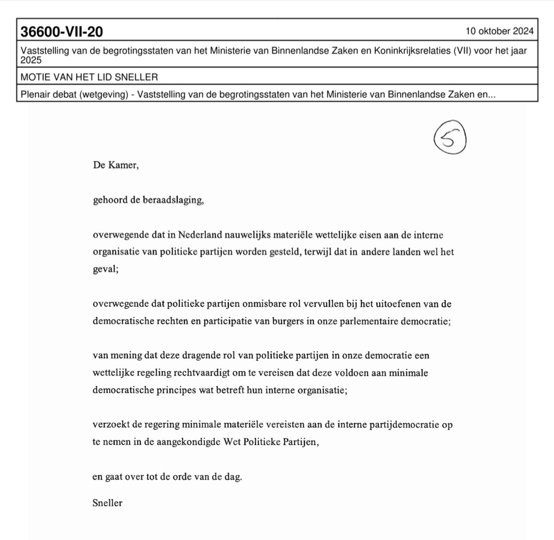 Voor een weerbare en veerkrachtige democratie is het belangrijk dat politieke partijen zelf ook democratisch zijn.

Daarom deze motie ingediend: