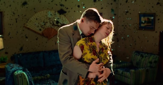 TheCinesthetic's tweet photo. The Kiss by Gustav Klimt // Shutter Island (2010) dir. Martin Scorcese https://t.co/ydOG2D9VE7
