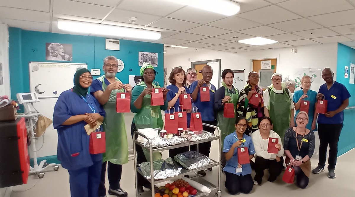 On World Mental Health Day Our wonderful inpatient wards were spoilt with a goodie bag to be mindful with, cake, scones &amp; fruit and told to take time to eat, talk, love and laugh - these guys really are the best #Beechwood #Elmwood 

Love from your amazing matron &amp; your HoN! 🥰❤️