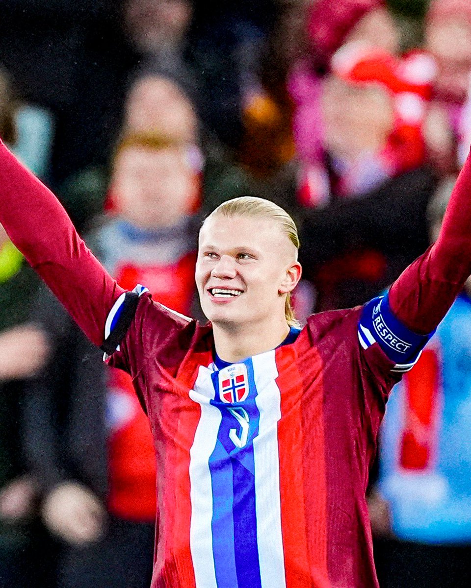 footballontnt's tweet photo. Erling Haaland's goalscoring record at club and international level:

🔵 Man City:
101 goals in 108 games

💛 Borussia Dortmund:
86 goals in 89 games

⚪️🔴 RB Salzburg:
29 goals in 27 games

🇳🇴 Norway:
34 goals in 36 games https://t.co/d0u8VGcoWN