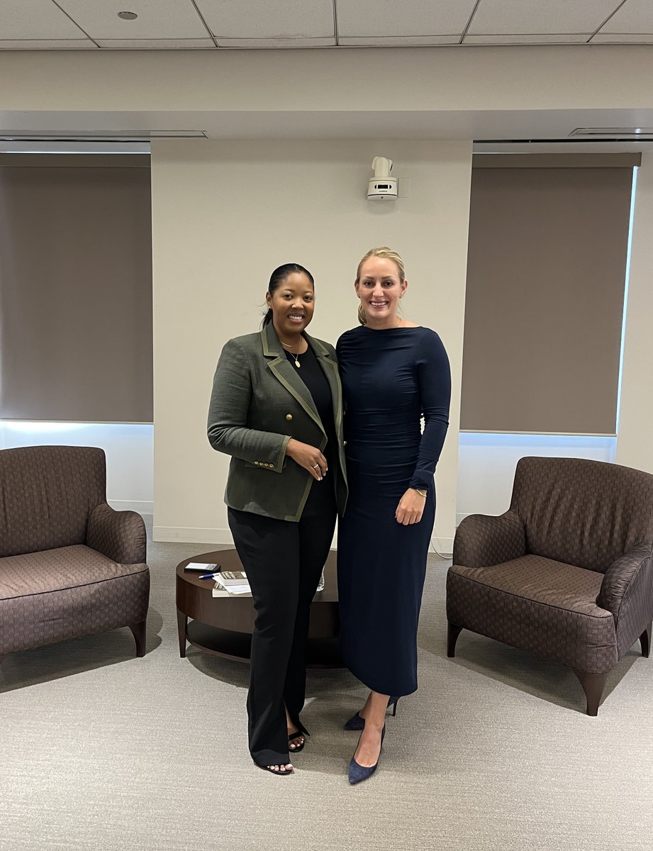 This week, Vedder Price hosted Brittany Barnett, co-founder of our pro bono partner <a href="/BuriedAliveProj/">Buried Alive Project</a>, for a Q&amp;A luncheon with Shareholder Arianna Goodman. Throughout the interview, Brittany and Arianna discussed Buried Alive’s mission and the importance of pro bono casework.