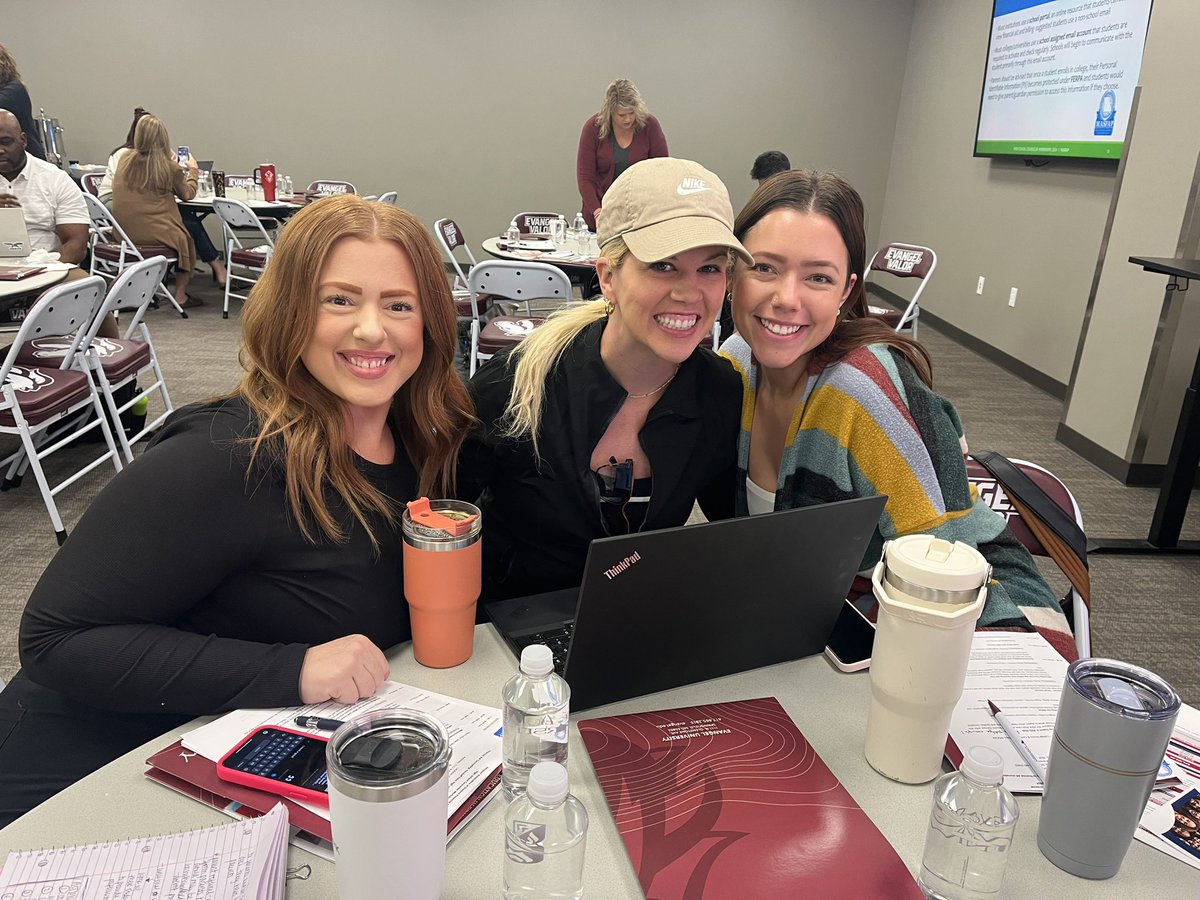 MoASFAP's tweet image. Huge shout out to our colleagues in Springfield for the great financial aid workshop for high school counselors today at Evangel’s new arena! Thanks to Drury, OTC and MOCAN friends for the presentations. Still time to register for other workshops at masfap.org/workshops!