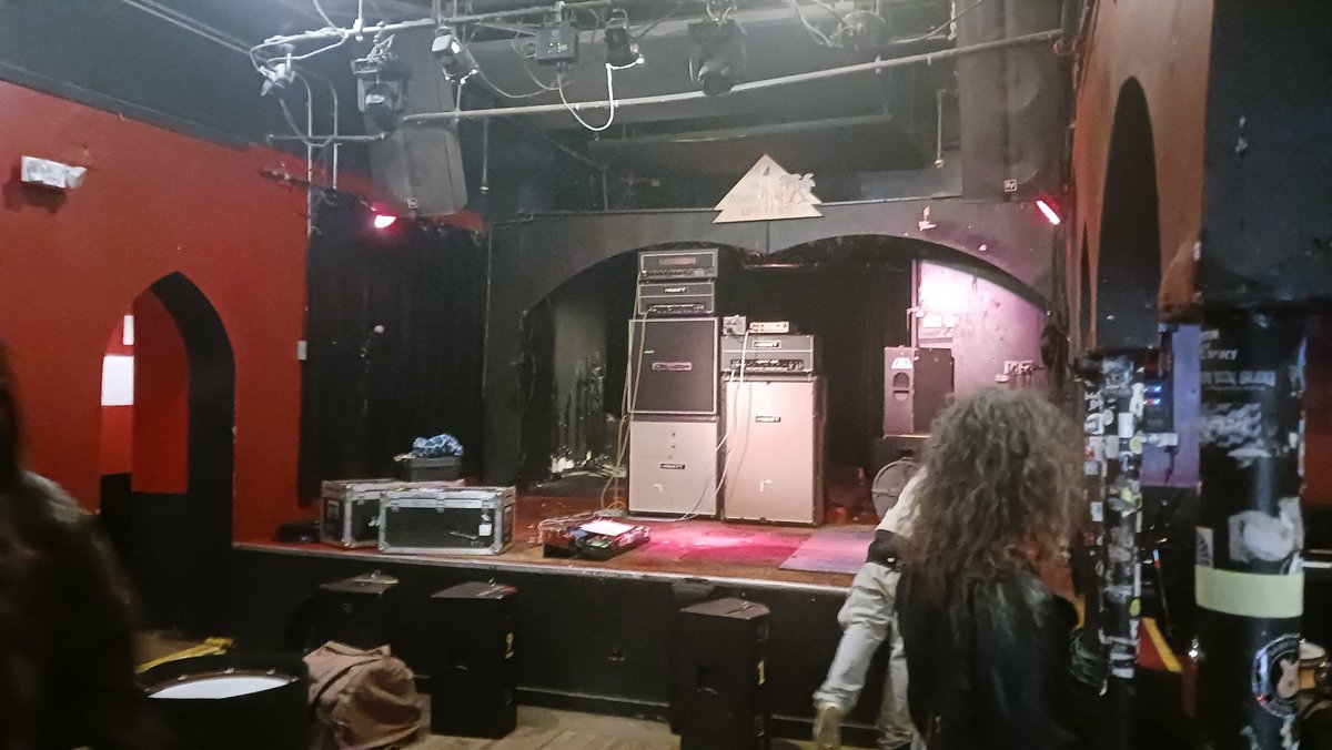 playing my seventh show in ten years at the middle east upstairs tonight. back in boston baby. we're opening for Divide and Dissolve! come out!