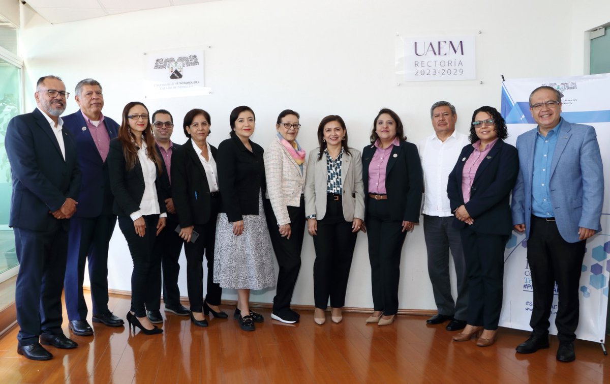 uaemorelos's tweet photo. En la #UAEM, trabajamos por el futuro de nuestras juventudes, dijo la rectora @vaydee hoy al recibir a pares evaluadores del #Cacei para iniciar la reacreditación de Ingeniería Química en la @fcqeiuaemmx fortaleciendo el compromiso con la calidad educativa. #ComunidadUAEM https://t.co/LcL1Ffm08e