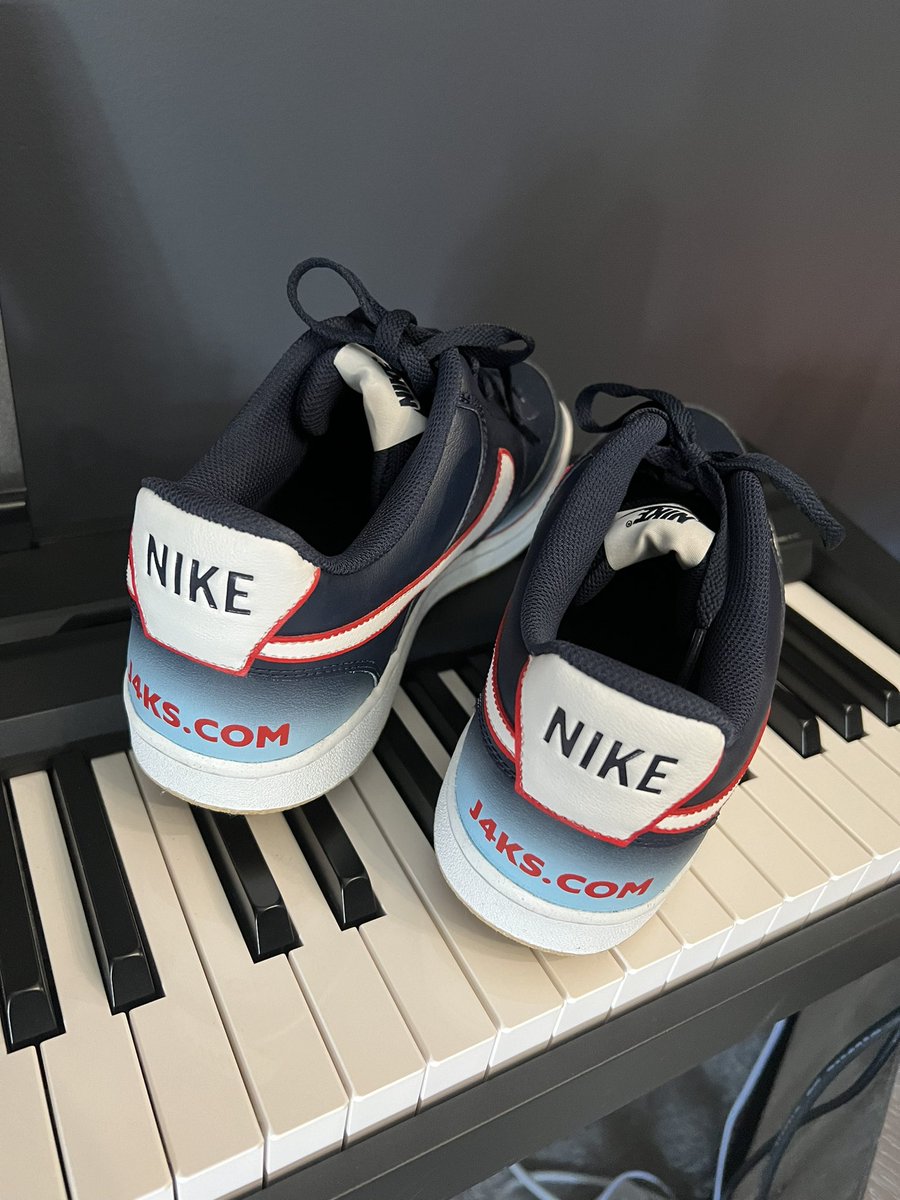 JasonForKansas's tweet image. As you may know, canvassing takes a lot of walking…and a lot of shoes! Which is why I was so thrilled when a volunteer designer presented me with my own campaign shoes! I’m a sneakerhead wannabe, so these are the perfect way to close out the campaign cycle. You can find her at…