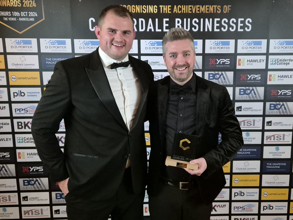 🎉 Huge congratulations to Eurostar Commodities Ltd for winning SME of the Year, sponsored by <a href="/PIB_Insurance/">PIB Insurance Brokers</a>! 🌍From Brighouse to the world, Eurostar distributes gluten-free products globally! 🍞🫓 🍚 👏#CalderdaleBusinessAwards #SMEoftheYear #EurostarCommodities #GlutenFree