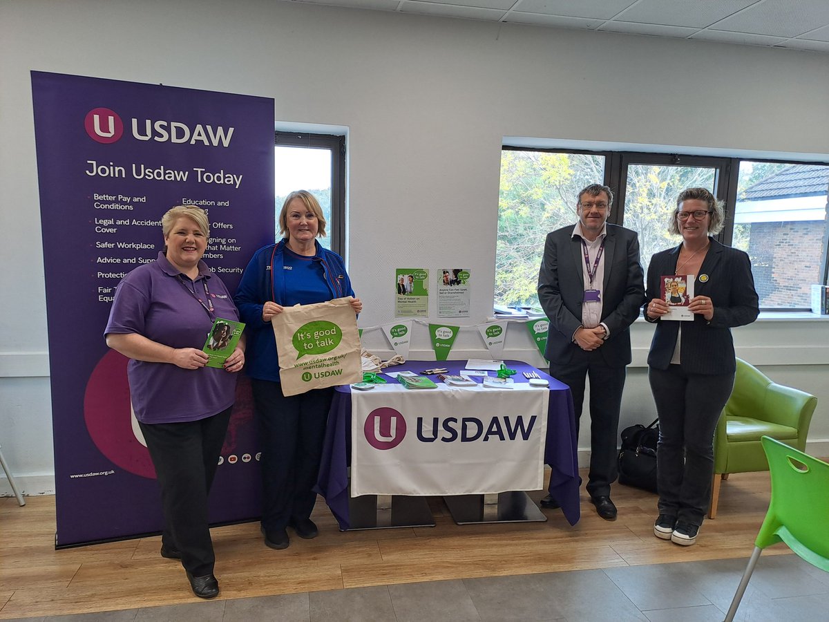 At Tesco Crawley,supporting instore Rep, Juliet Povey, in raising awareness of "Mental Health in the Workplace" with AC2 Rep &amp; Stand Down Reps! <a href="/rabdonnelly2010/">Rab Donnelly</a> @gulljamie1 <a href="/PaddyLillisGS/">Paddy Lillis</a> <a href="/DaveMccrossen/">Dave McCrossen</a> <a href="/michael34145261/">michael adamson</a> <a href="/DanielAdams79/">Daniel Adams</a> <a href="/NeilButcha29780/">Neil butchart</a> <a href="/UsdawSouthern/">USDAW Southern</a> <a href="/UsdawUnion/">UsdawUnion</a>