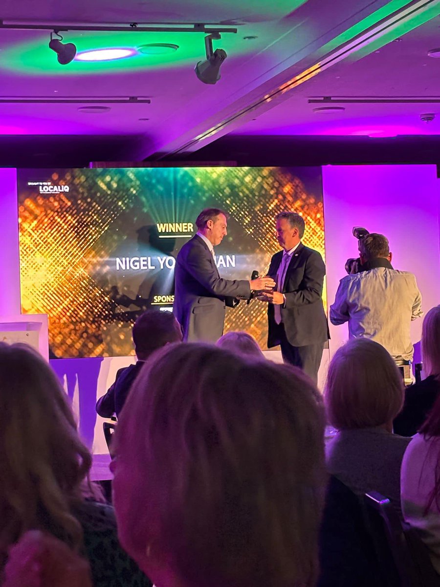 Massive congratulations to Nigel Youngman, winner of the Best Education and Learning Leader award at the Golden Apples!

#TheWhitehavenAcademy 
#BeTheBestYouCanBe 
#GoldenAppleAwards