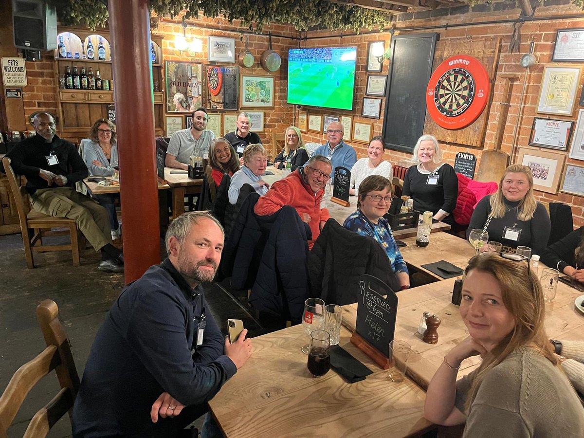James_Ridgeway_'s tweet photo. Tonight was the 2️⃣1️⃣st #PoddingPeerSupport monthly meet-up💙
It was a social one consisting of nearly 20 Podders and a couple of family members 🤝🫂
I am so proud of how this group has developed since the start.
Peer support is just the best!
#diabeteschat #gbdoc https://t.co/Essx61FHSy