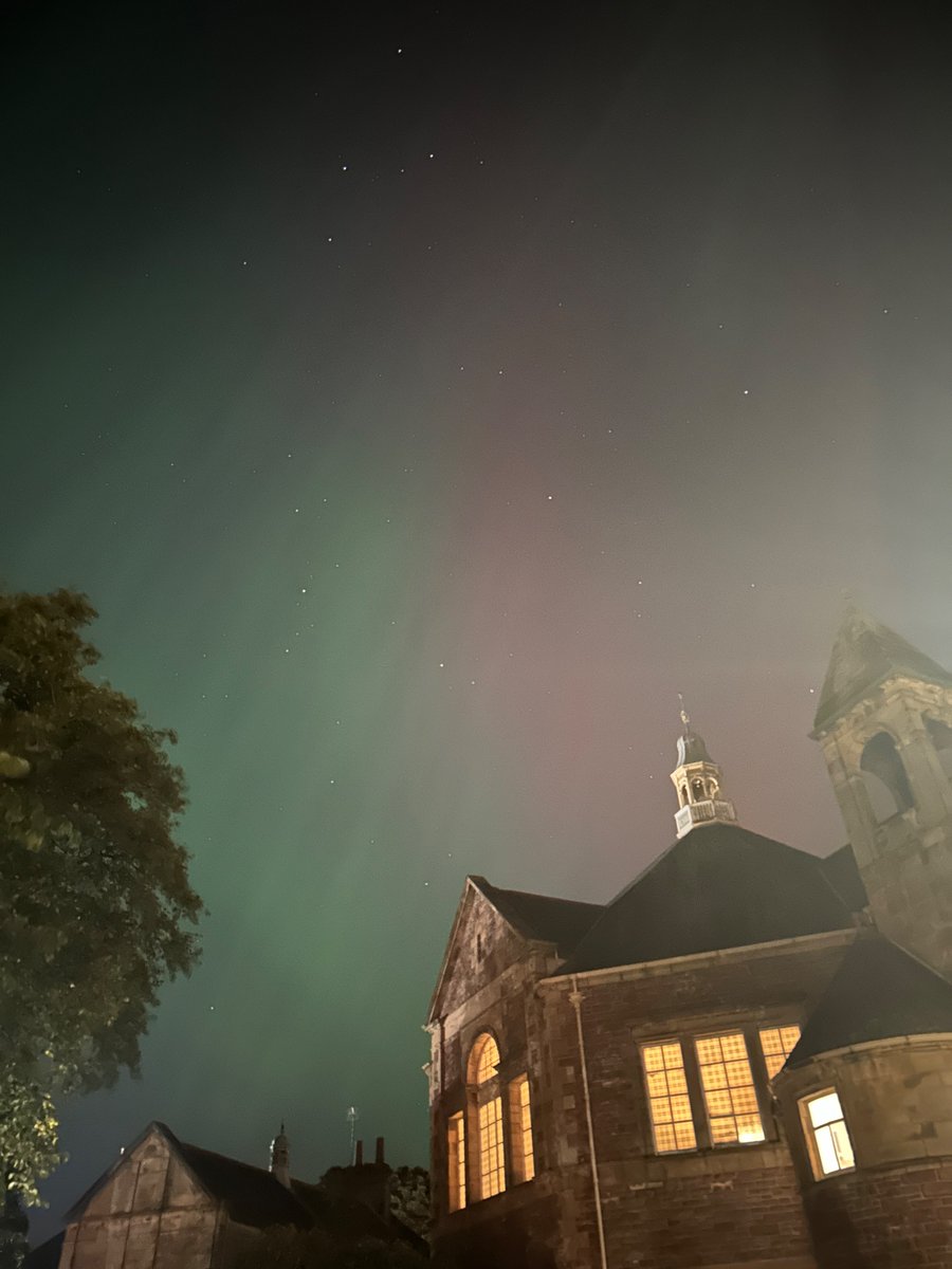 _AmyNewell's tweet image. After missing the #aurora so many times- I finally saw it tonight 🤩😍