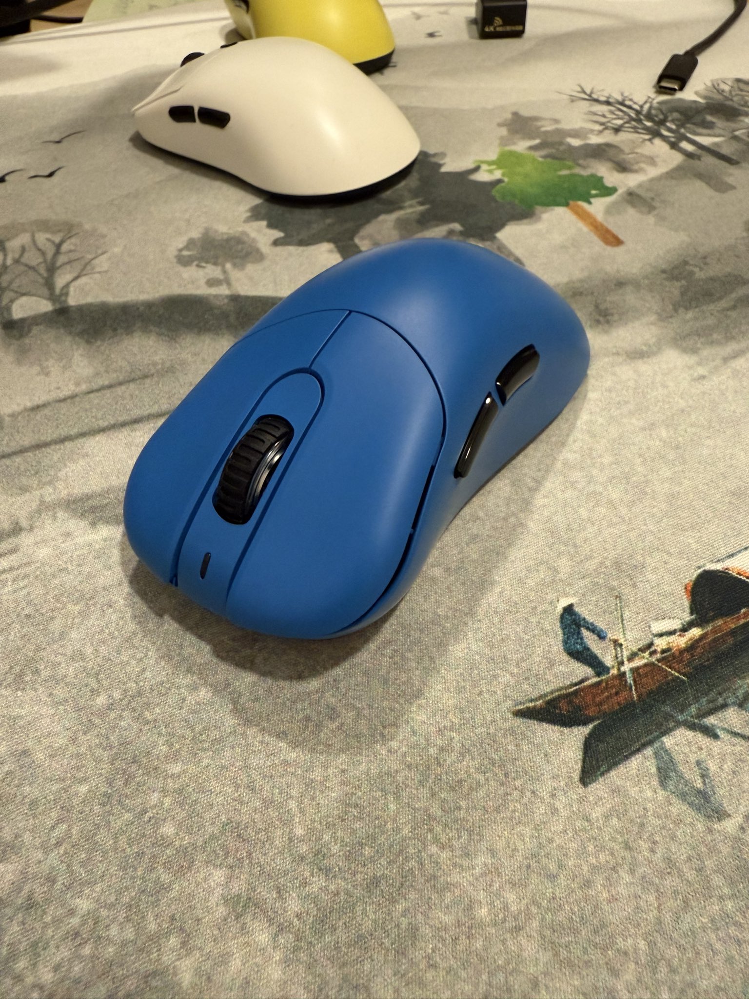 vaxee E1 blue