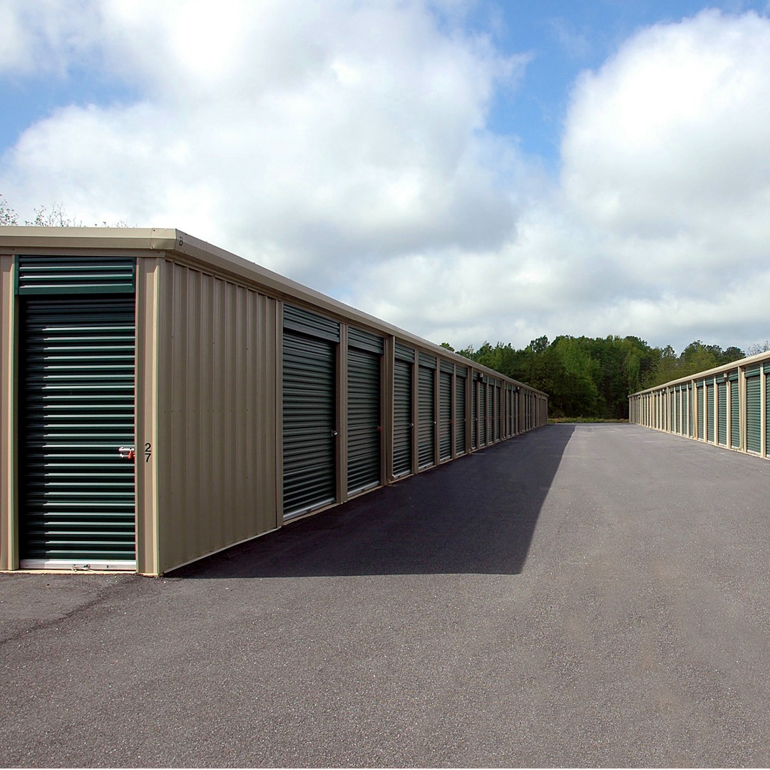 sethdmccart's tweet image. &quot;Transformation Thursday! We turned an open field into a awesome mini-storage facility. If you can dream it, we can build it! #BeforeAndAfter #SteelBuildingDreams&quot; #ministorage #steelbuildings