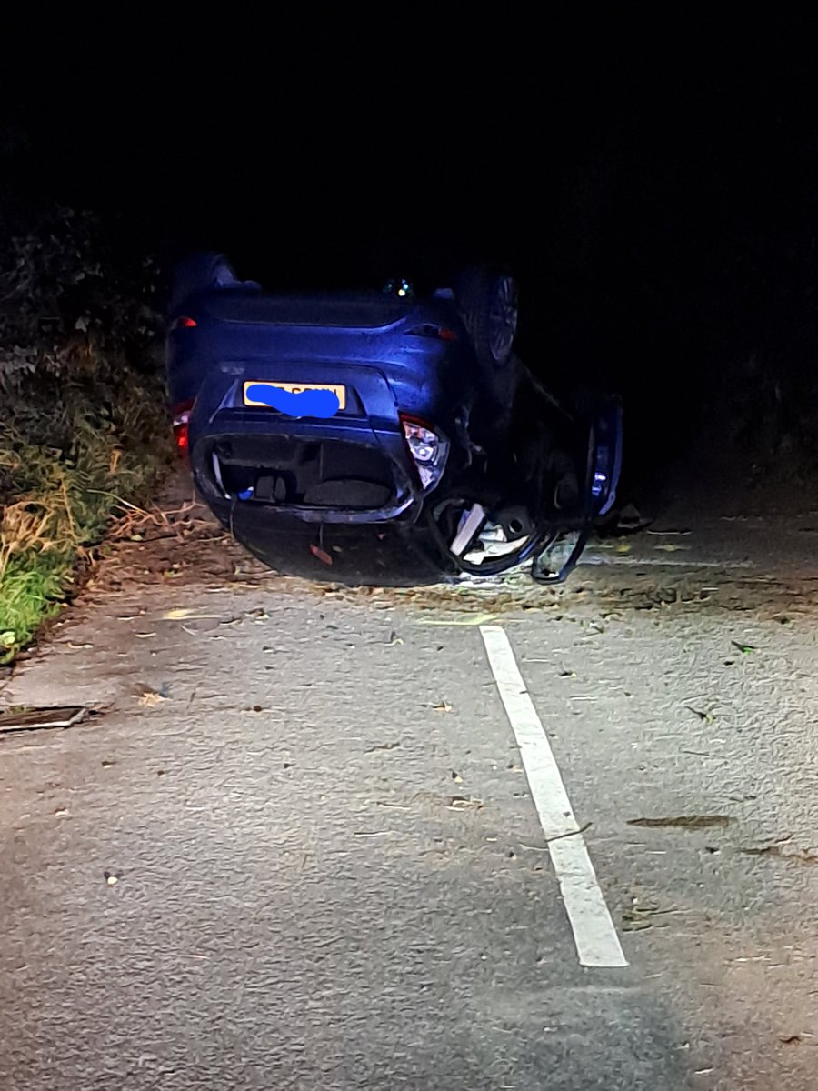 Vehicle over turned on B4367 near Clungunford this evening. Driver had only minor injuries. 5 West Mercia vehicles attended together with Hereford &amp; Worcester fire and shrops fire <a href="/SFRS_CravenArms/">Craven Arms fire station</a> road was closed for 2 hrs <a href="/InspDamienK/">Inspector Damien Kelly</a> <a href="/ShropshireStar/">Shropshire Star</a>