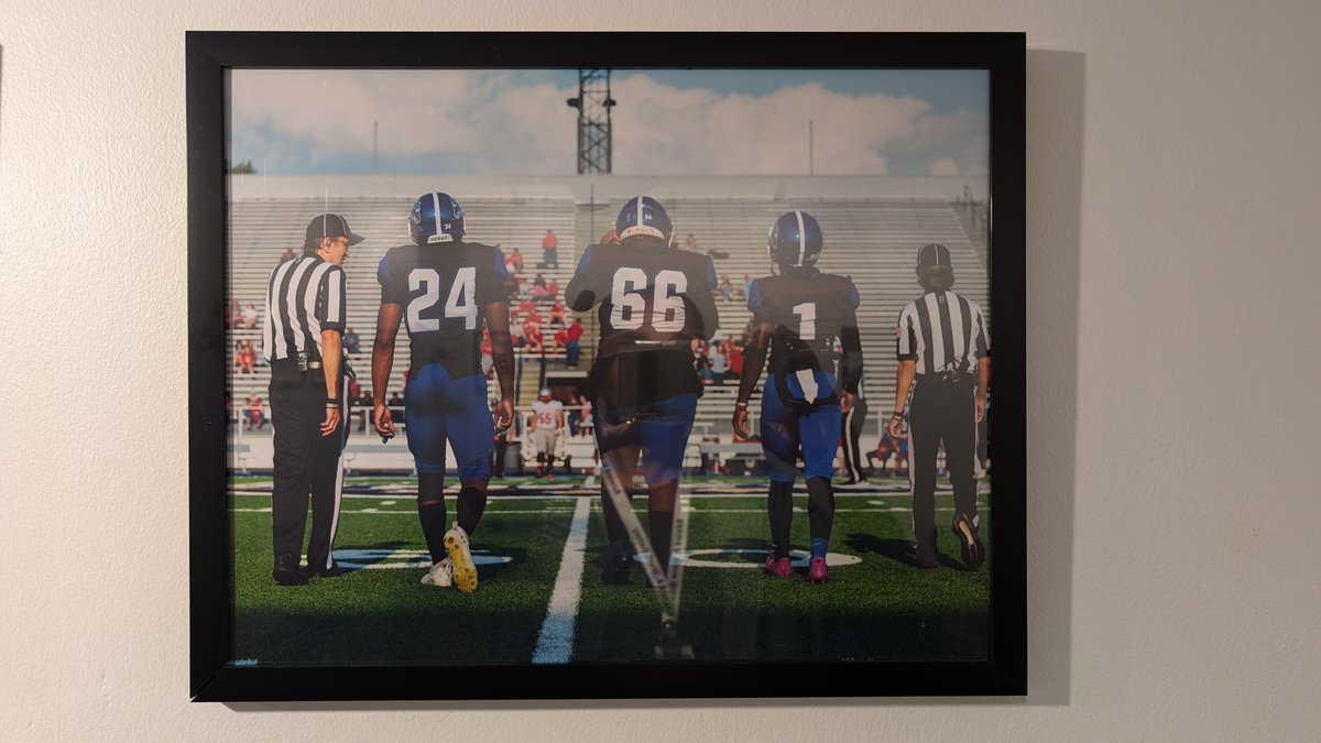 eadgallery's tweet image. 'We Believe In Us'
Photographed by Alfred Powell

See the whole series which is part of the Images From Storytellers exhibit going on now at the gallery.

“Images from Storytellers"⁠ is part of the 2024 FotoFocus Biennial: backstories
#backstories #fotofocus #eadgallery #dayton