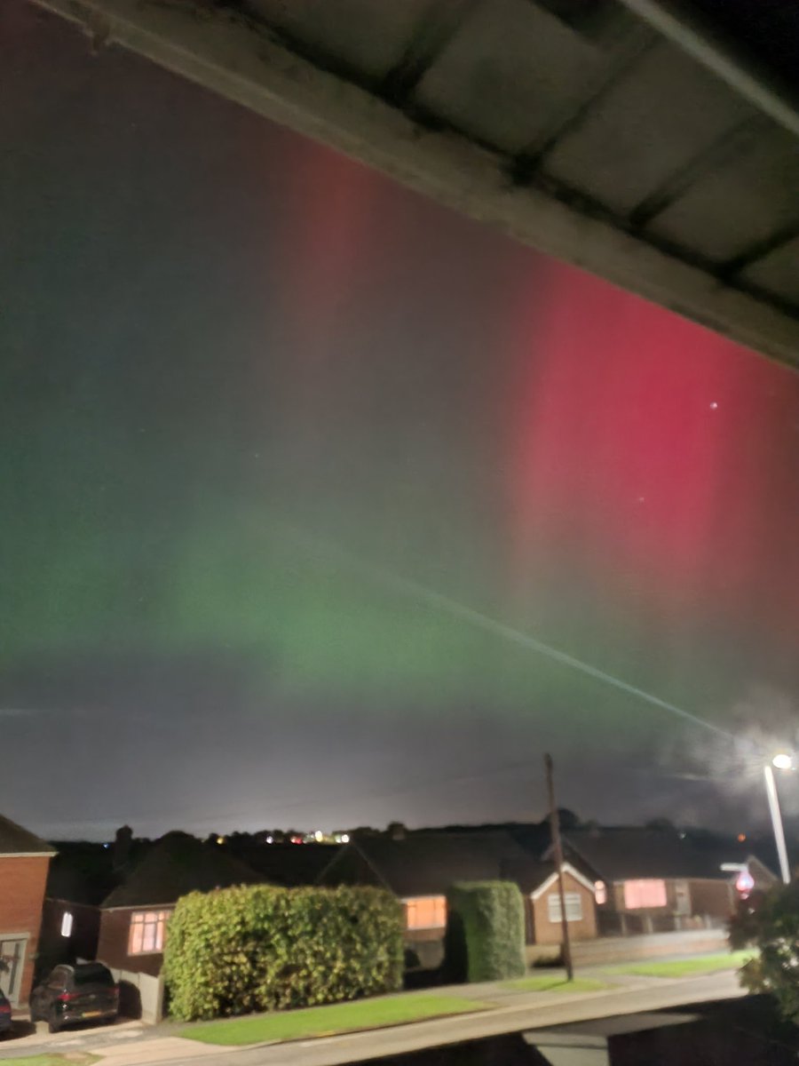 heathimp's tweet photo. @peter_levy even brighter now at 10pm in Lincoln https://t.co/JGxmnm8nIw