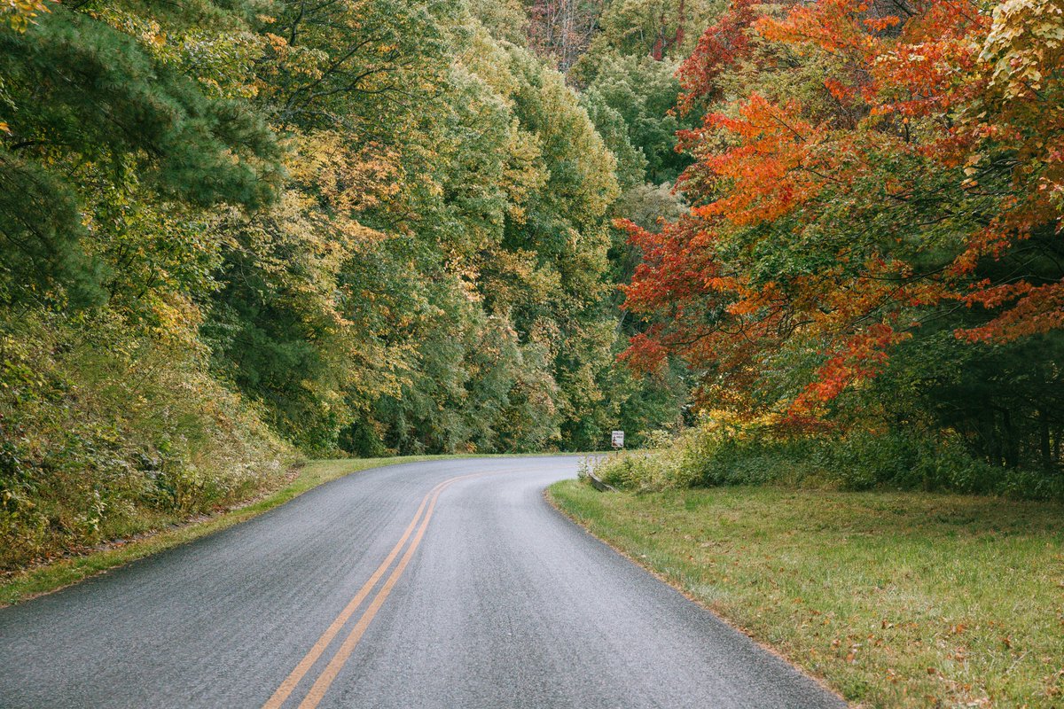 The @blueridgenps (from milepost 0-198 in VA) will reopen at 8am, 10/11. Hikers are advised to use caution—storms may have left downed trees, loose rocks, and blocked trails.

NPS hopes to reopen the remainder of the parkway in Virginia within the next two weeks.