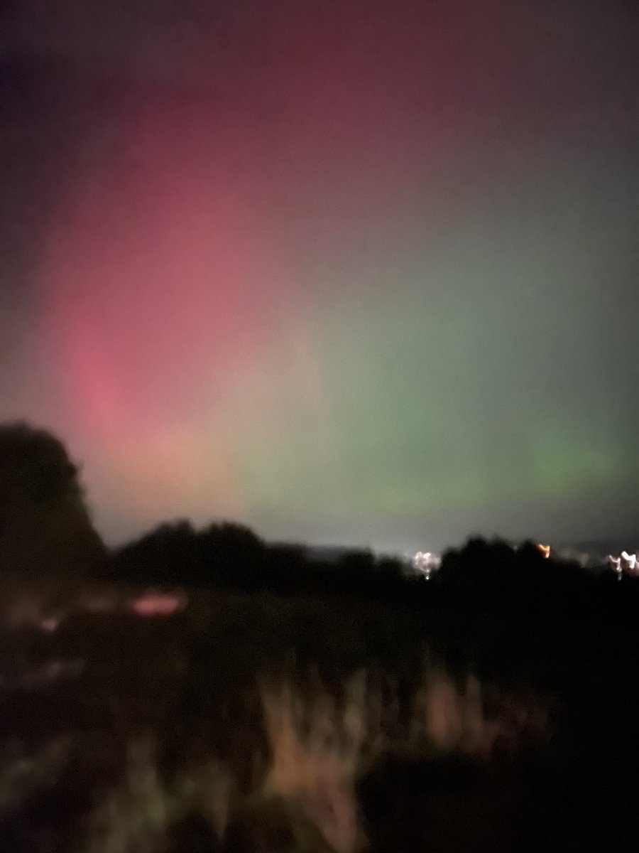 ghanchif's tweet image. Northern lights in the north!