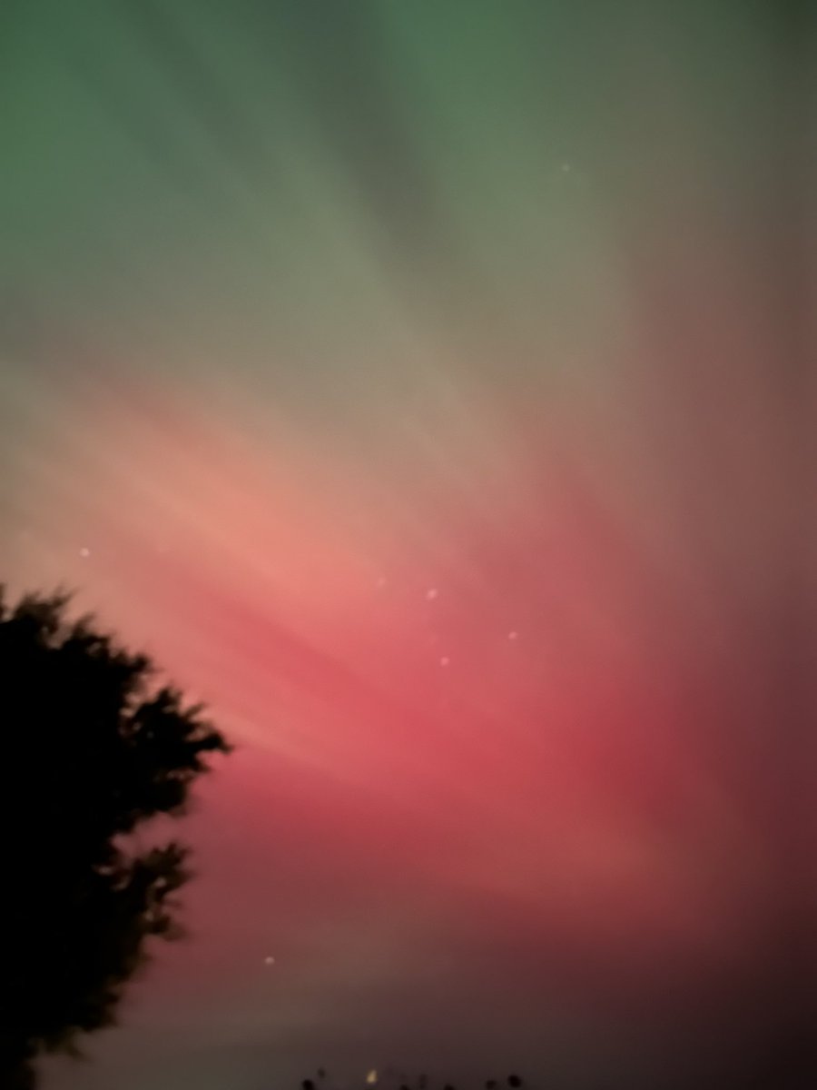 #aurora #northernlights #cupar
What a light show tonight!!