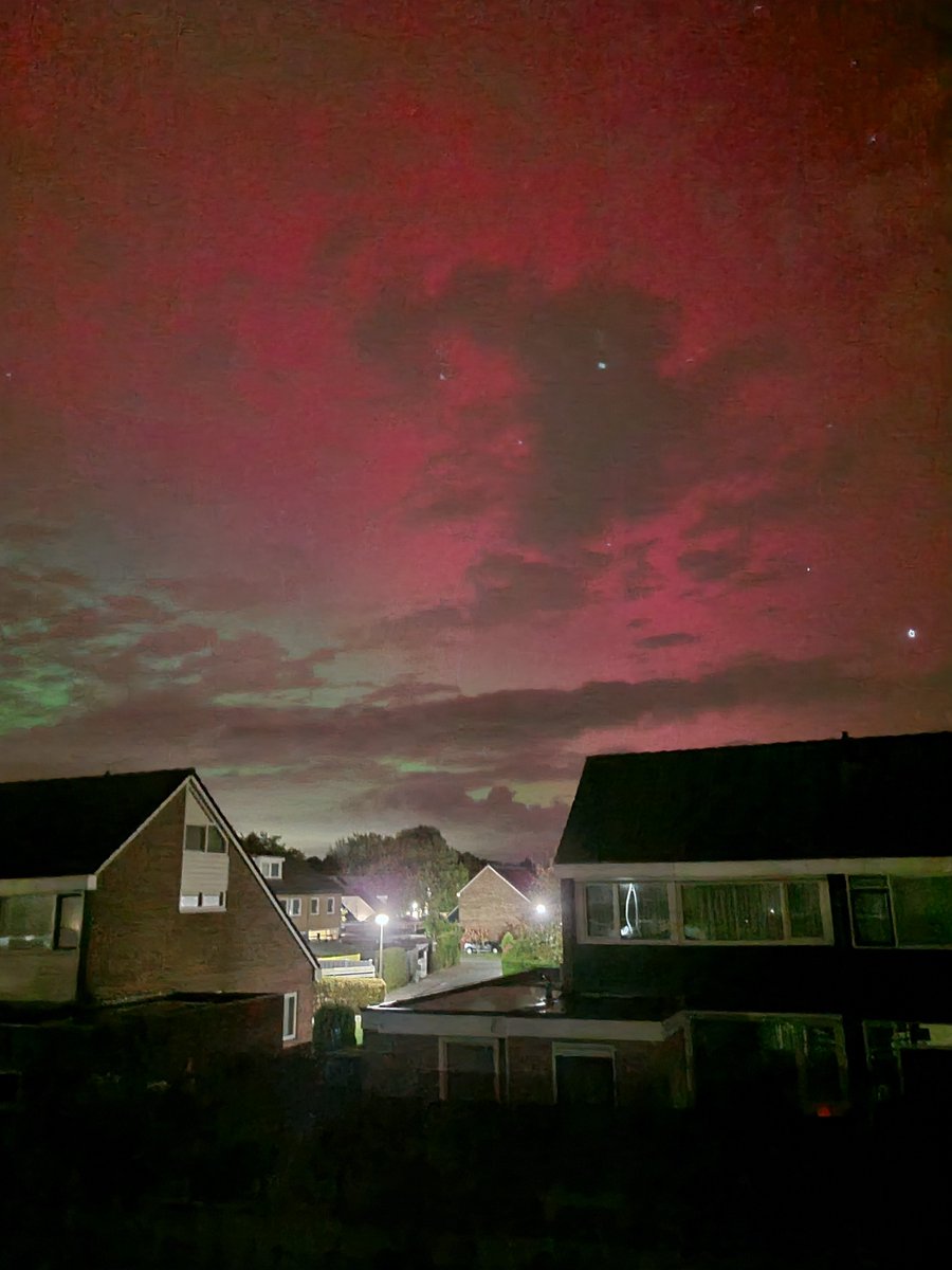 AnjaBoschie's tweet photo. Vanuit Scheemda #noorderlicht https://t.co/OiC6NFU9t4