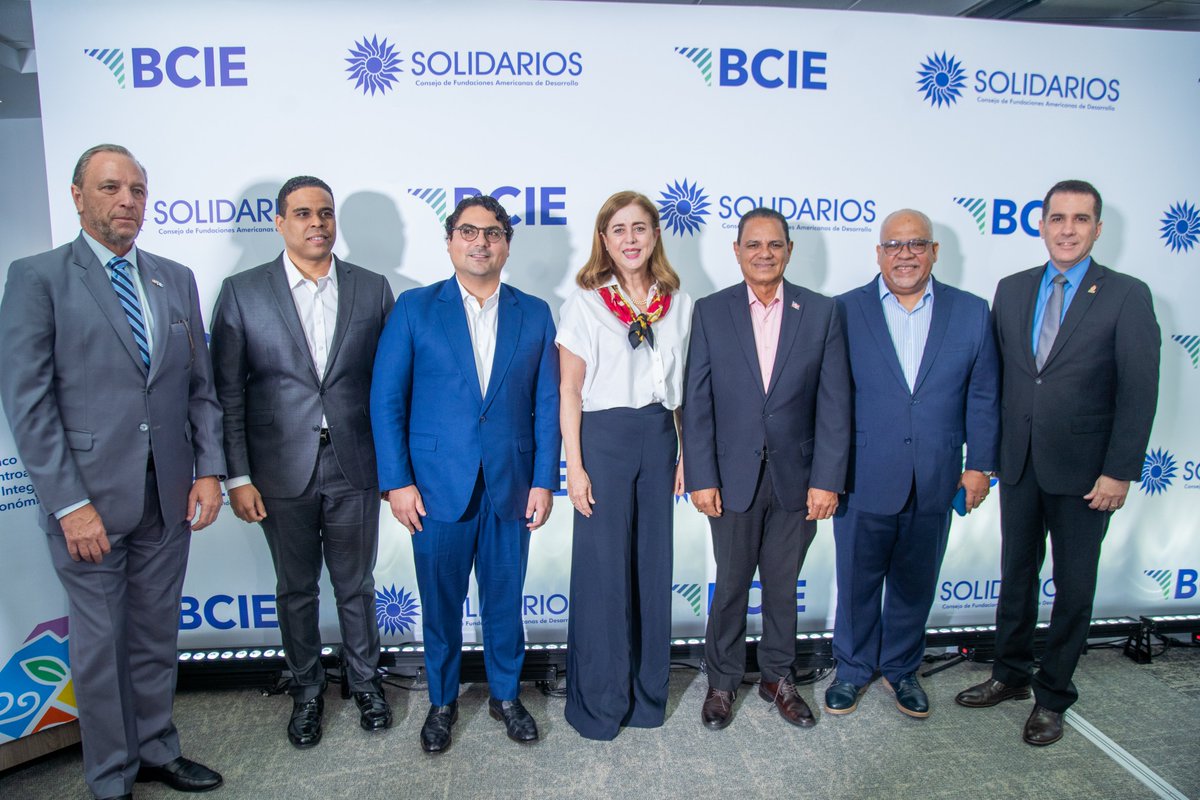 Lanzan la cuarta edición de los Premios BCIE SOLIDARIOS a la Microempresa 2024 🌱

Banco Centroamericano de Integración Económica - BCIE  y Solidarios han anunciado el lanzamiento de la cuarta edición de los Premios BCIE SOLIDARIOS a la Microempresa 2024 🌱.