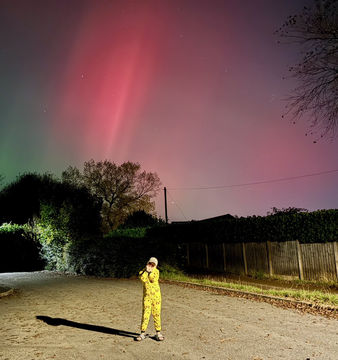 Jaffa1982's tweet photo. @mrspyear4 James loving the northern lights! https://t.co/JBzDPLKA7c