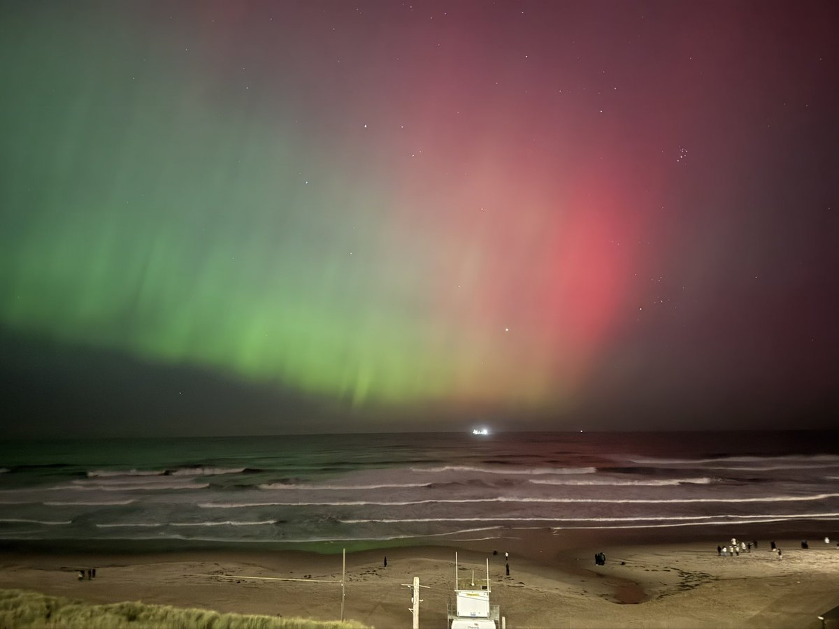 Current view. Tynemouth 🤩 #NorthernLights