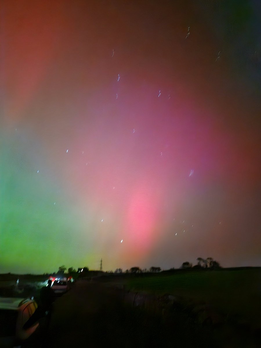 Luke Harding (@harding_luke) on Twitter photo Northern lights over Lancaster #northernlights Northern lights over Lancaster #northernlights