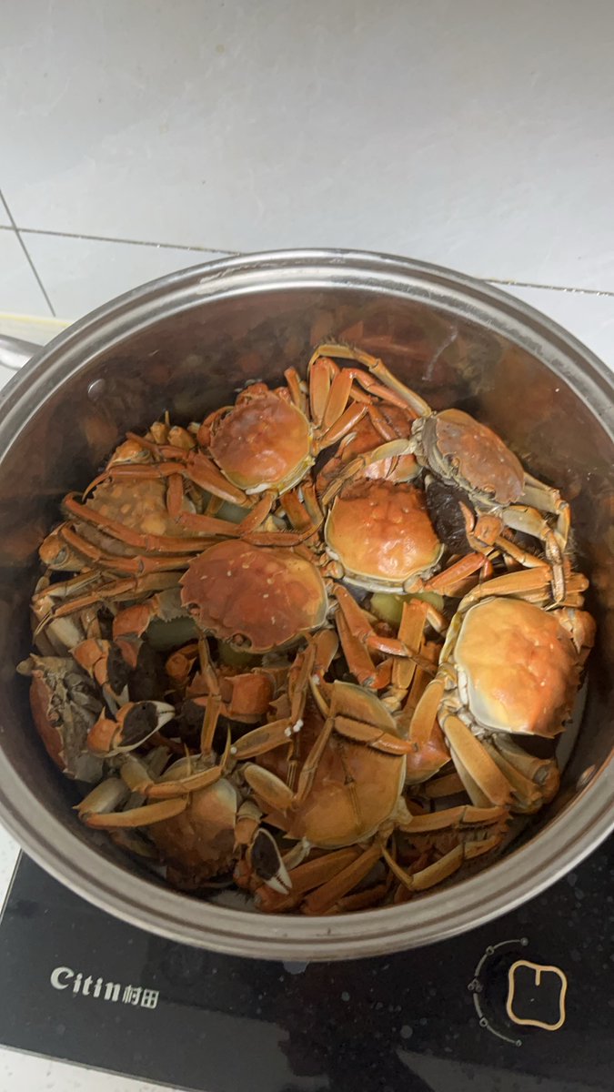 吃螃蟹的季节到了 你们都吃了吗