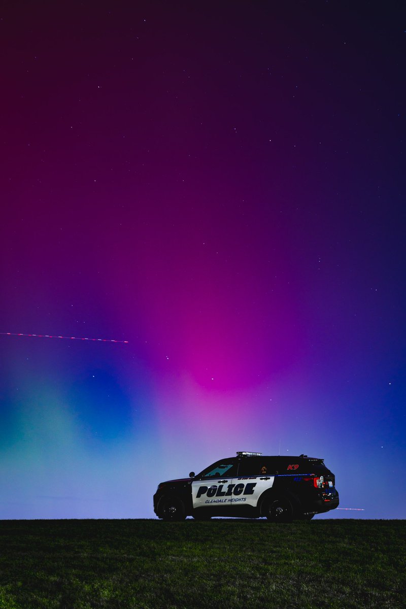Northern lights above Glendale Heights tonight. What a view. The northern lights will be visible throughout the evening!