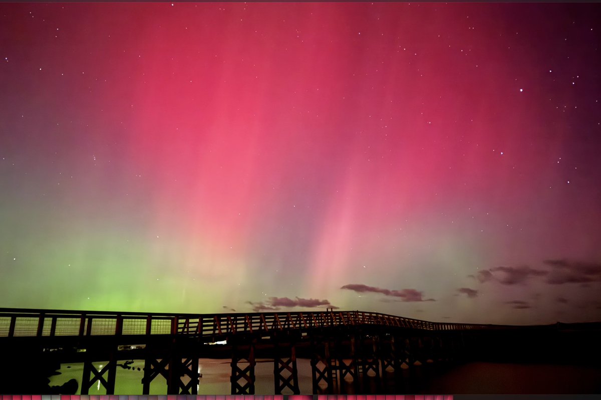 MegOLeary's tweet photo. What an extraordinary night! @TerryWBZ @ericfisher https://t.co/vK8nHWe5Xa